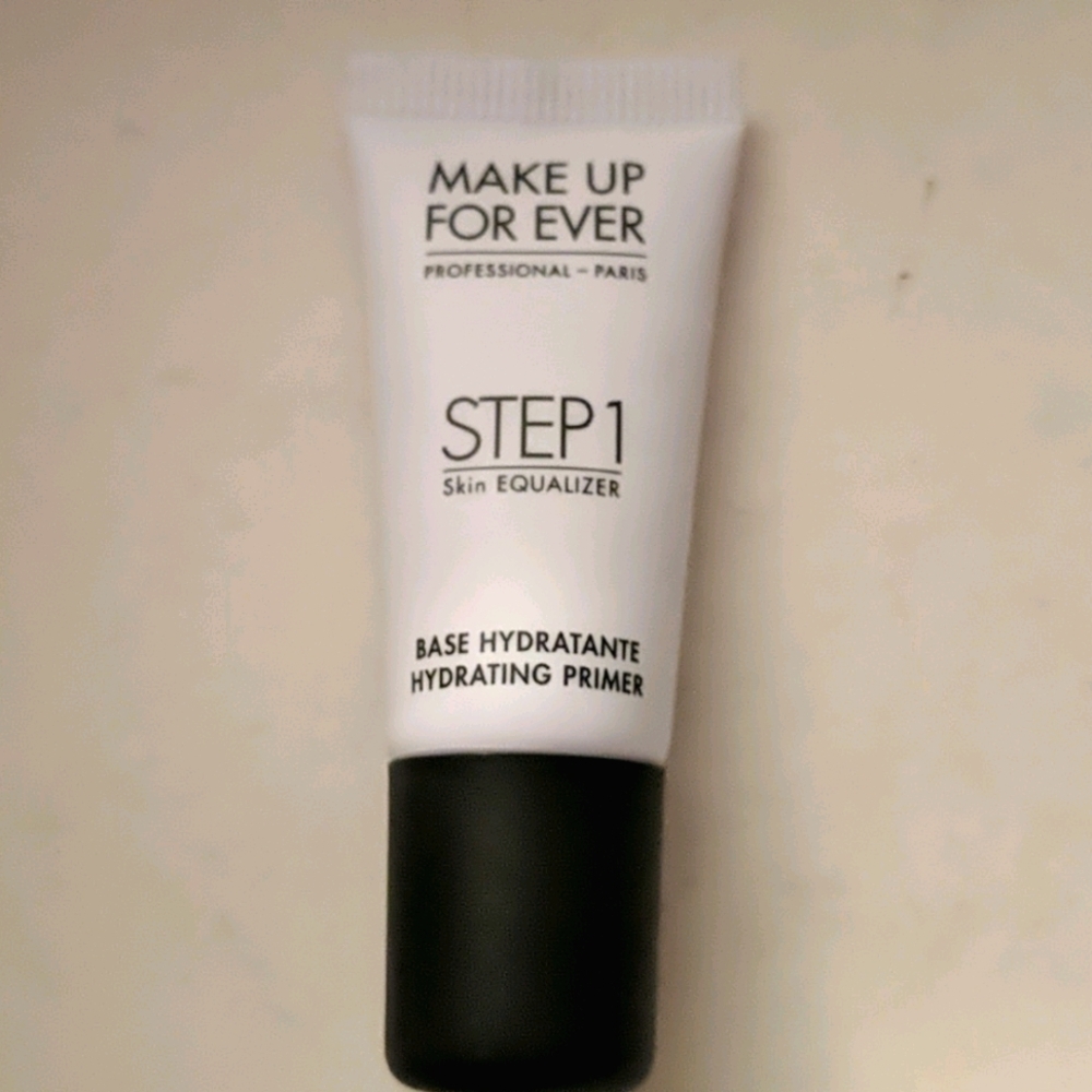 NWT Make Up For Ever Hydrating Primer Mini